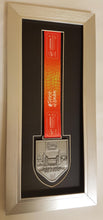 Load image into Gallery viewer, London Marathon 2018 2019 Medal Frame For Finisher&#39;s Medal
